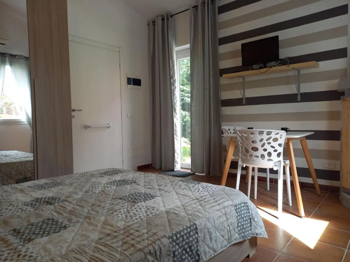 Iacovino Country House Sarzana 0*,